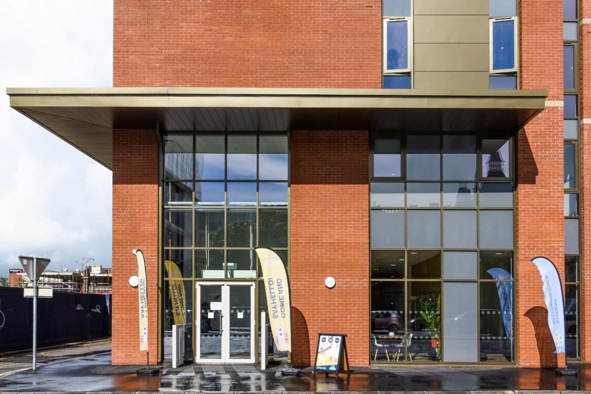 For Students Only At Great Patrick Street Apartamento Belfast Exterior foto